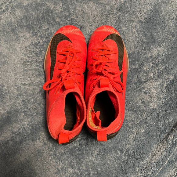 nike shoes - Picture 7 of 8